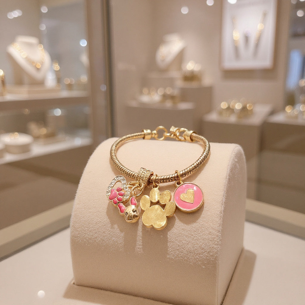 Pulsera de cordón de acero inoxidable bañada en oro con dijes colgantes y cierre extensible – Joyería elegante para mujer