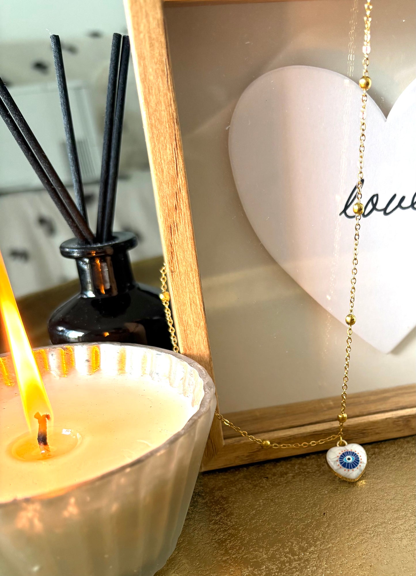 Collar de Cadena con Baño de Oro y Dije en Acero Inoxidable – Accesorios en tendencia - Collar de mujer