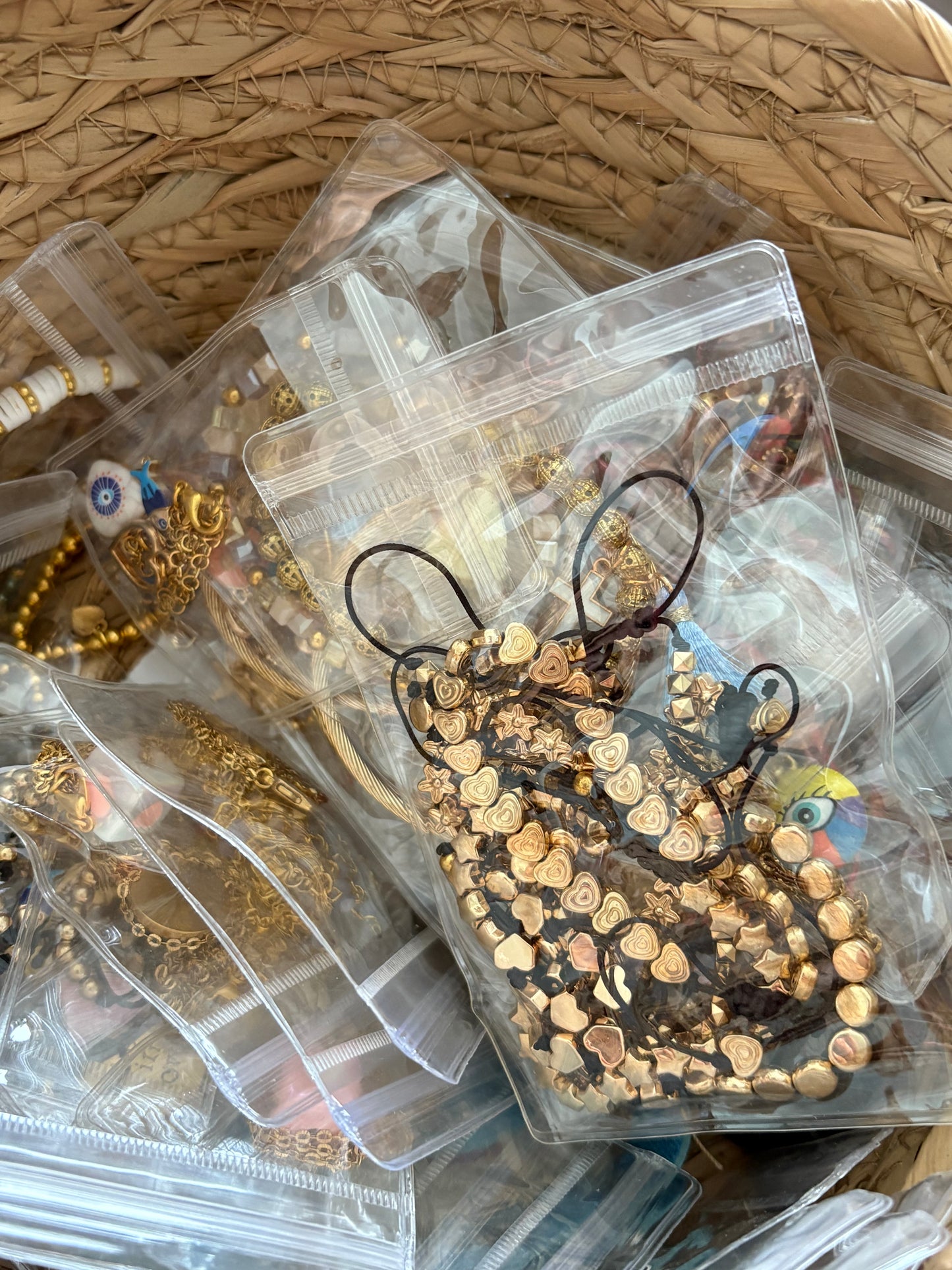 Lote Sorpresa de Joyería al Por Mayor | 20 Artículos para tu Tienda | Caja Misteriosa de Joyería Artesanal